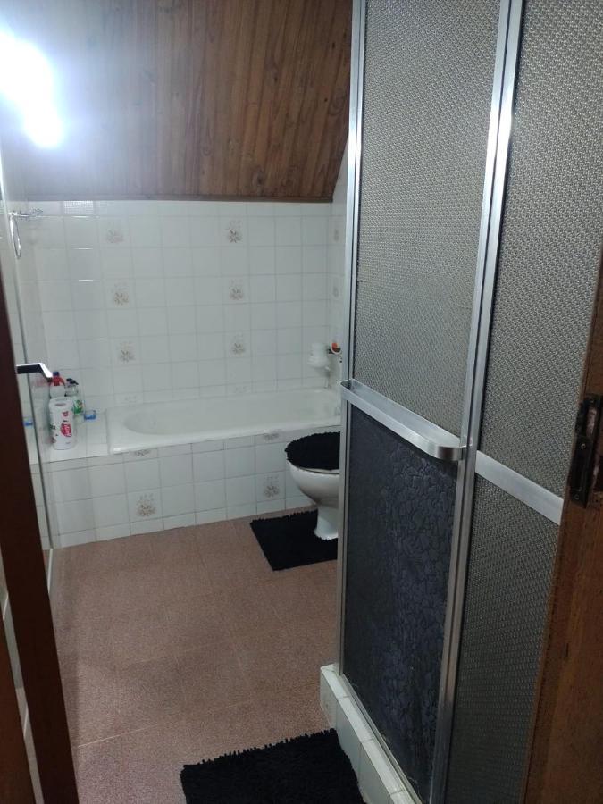 Chalet Confortavel Na Cidade Das Estrelas Santa Maria Madalena Exteriér fotografie